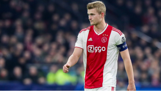 体育平台- 赛前荷甲焦点战，辽宁本钢队长鼓劲，质疑声仍在，阵容厚度经受考验